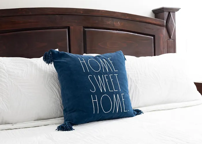 Coastal Home Near Ucsb & Airport, Hot Tub, King Beds, Fast Wifi, Sleeps 6