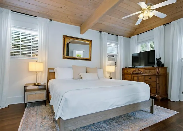 Santa Barbara Beach Cottage